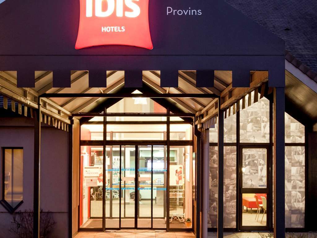 Hotel Ibis Provins Exterior foto